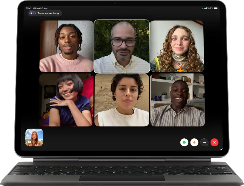 iPad Air, befestigt am Magic Keyboard, Schwarz, Gruppen FaceTime Anruf auf dem Display